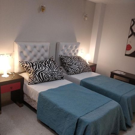 Rosa Ramona Rooms San Salvador de Jujuy Buitenkant foto